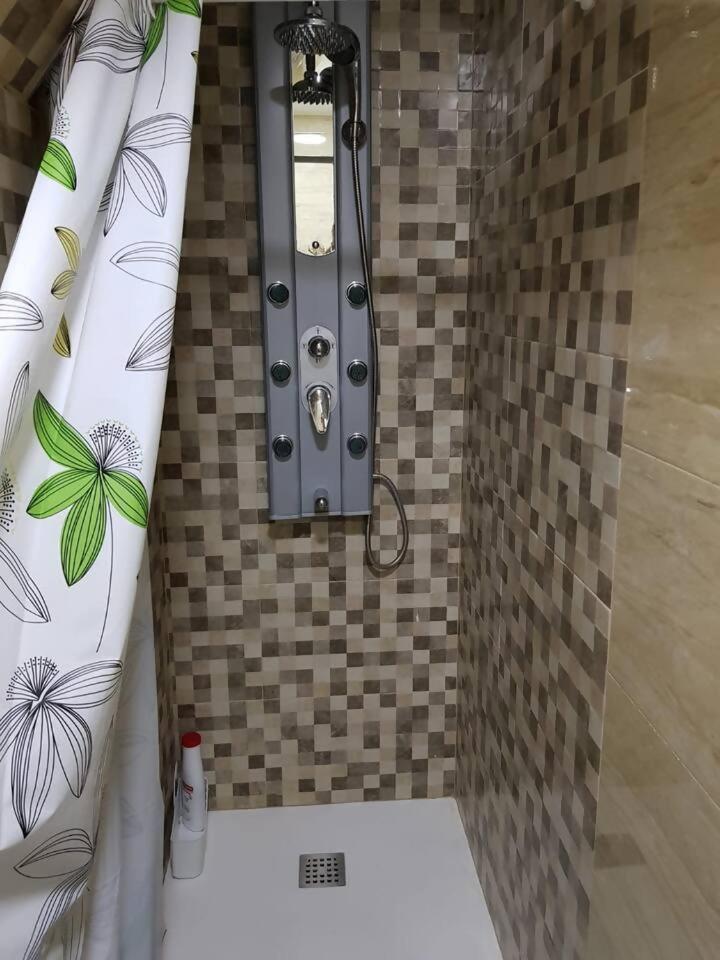 Apartamento Torre San Francisco بينالماذينا المظهر الخارجي الصورة